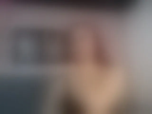 Live sex webcam photo for tiiny-emilly #292419067
