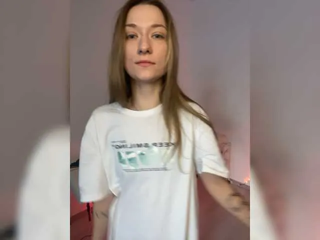 Live sex webcam photo for tikixtaki #277091676