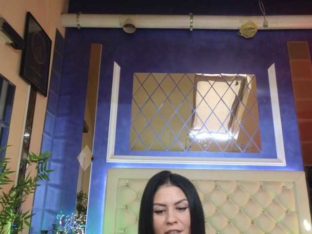 Live sex webcam photo for tilasquirt #275739901