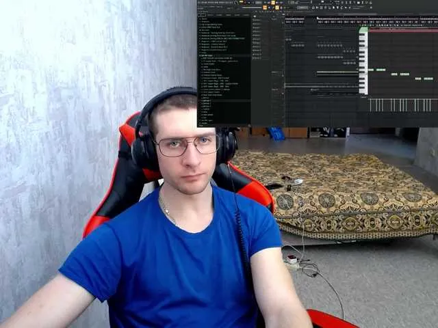 Live sex webcam photo for time-guards #290541934