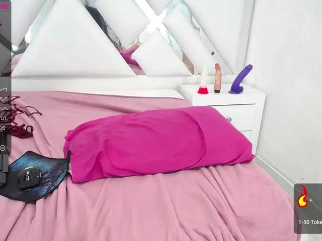 Live sex webcam photo for tinafox #273079200