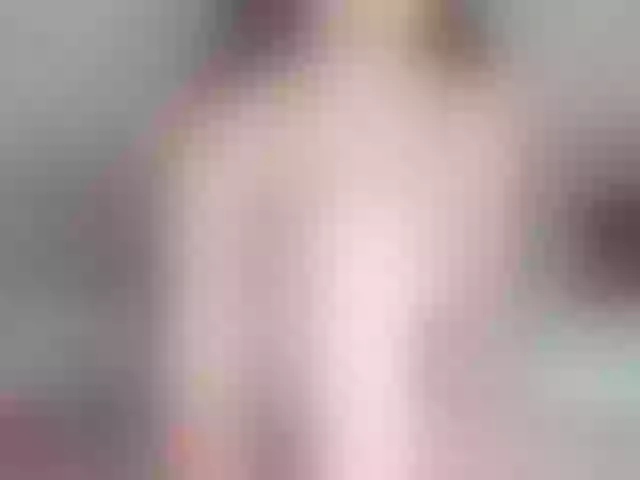Live sex webcam photo for tinahot #274543741