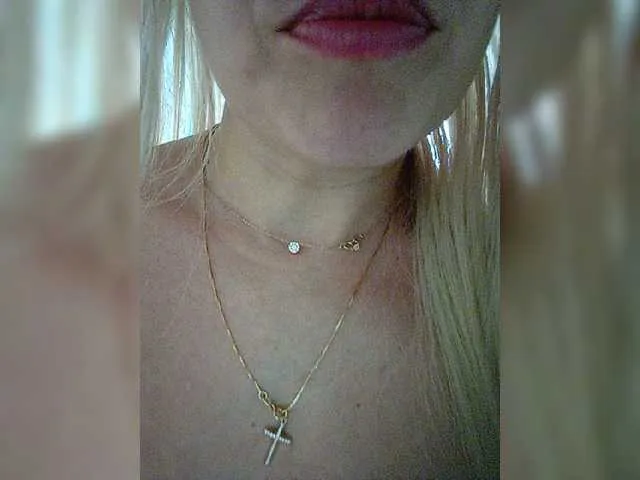 Live sex webcam photo for tinahot #275930621