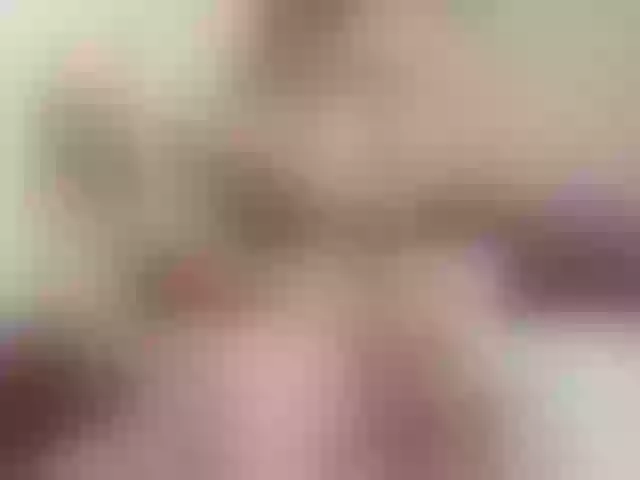 Live sex webcam photo for tinahot #277482314
