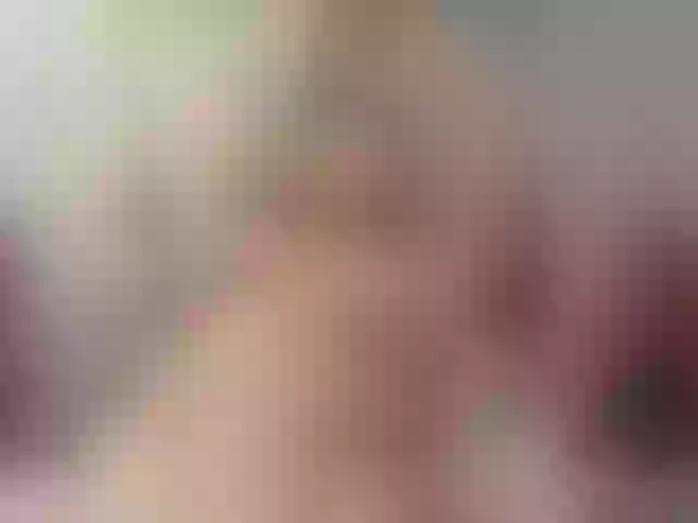 Live sex webcam photo for tinahot #278160391