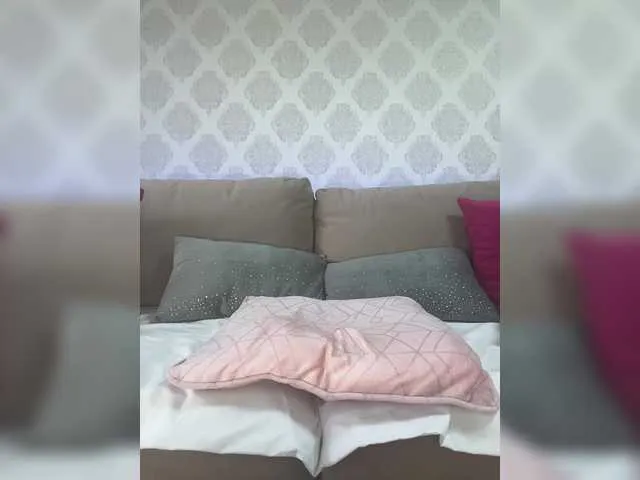 Live sex webcam photo for tinahot #283964880