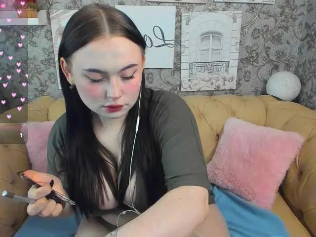 Live sex webcam photo for tinawalked #290433156
