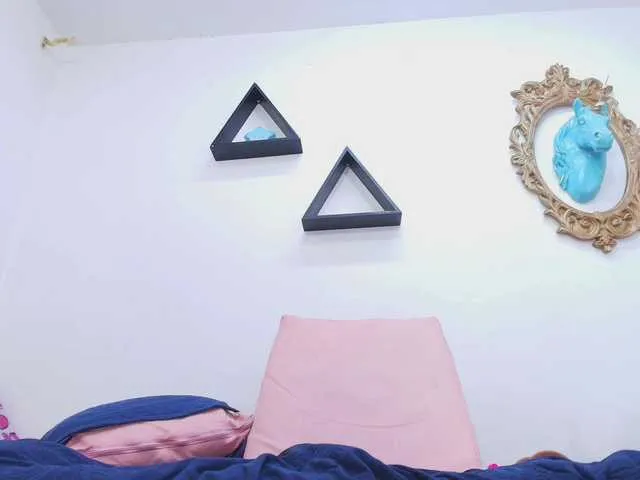 Live sex webcam photo for tinkerbell- #291491380