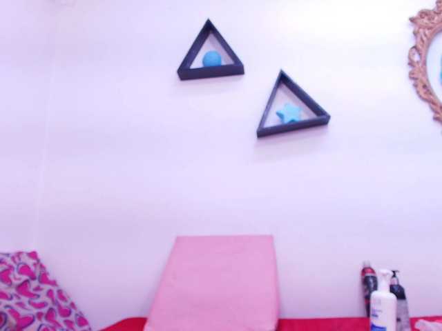 Live sex webcam photo for tinkerbell- #291929646