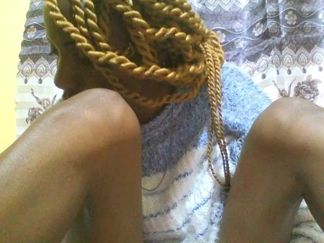 Live sex webcam photo for tinnahkk200 #272048645