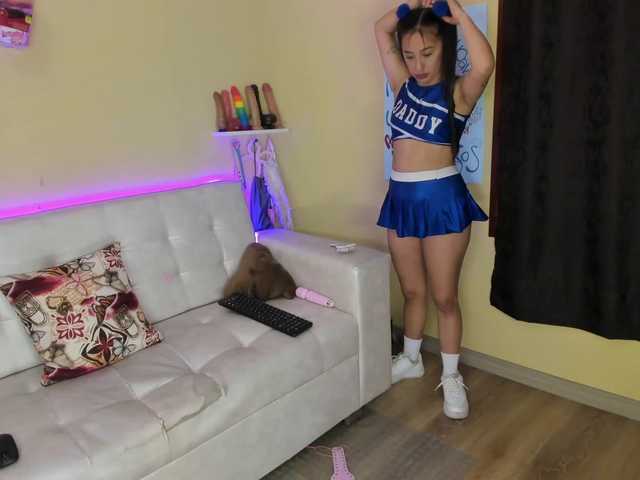 Live sex webcam photo for tiny-cora #272283704