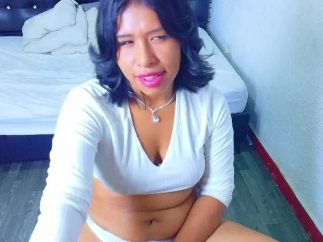 Live sex webcam photo for tiny-veronica #293553550
