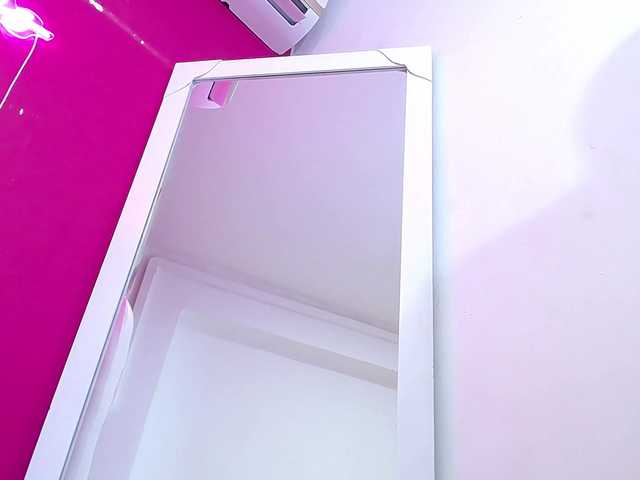 Live sex webcam photo for tiny-whore #276089832