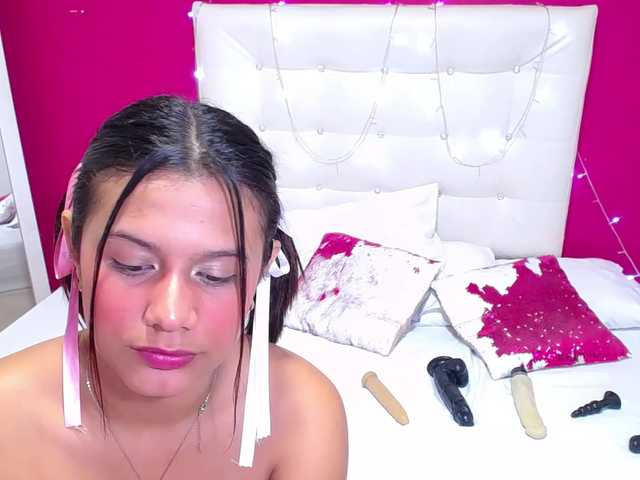 Live sex webcam photo for tiny-whore #277085740