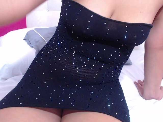 Live sex webcam photo for tiny-whore #290938281