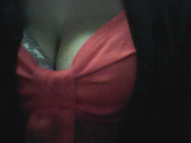 Live sex webcam photo for tinychloe #271930521