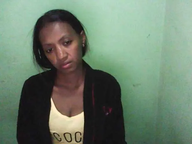 Live sex webcam photo for tinychloe #271969477