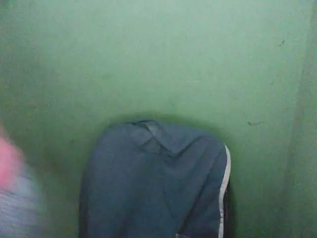 Live sex webcam photo for tinychloe #272269608