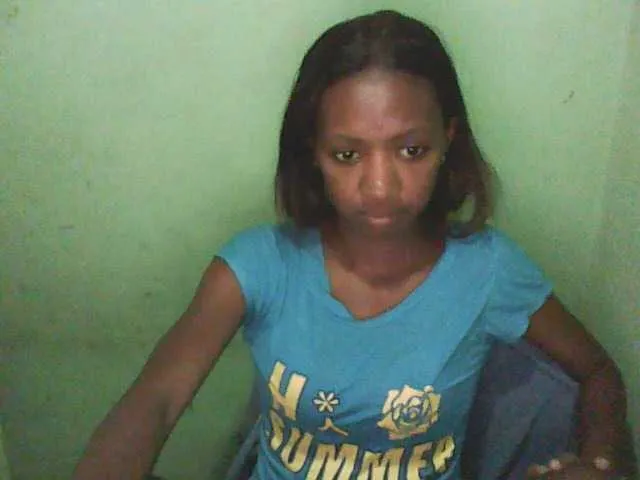 Live sex webcam photo for tinychloe #272277553