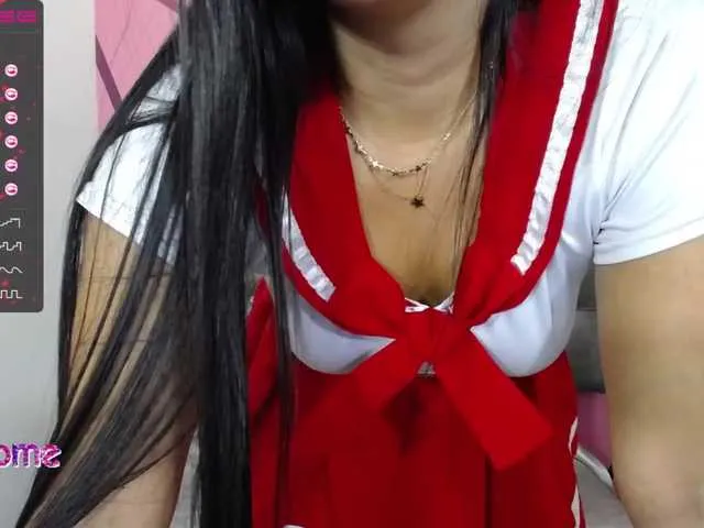 Live sex webcam photo for tinyeloise #272260904