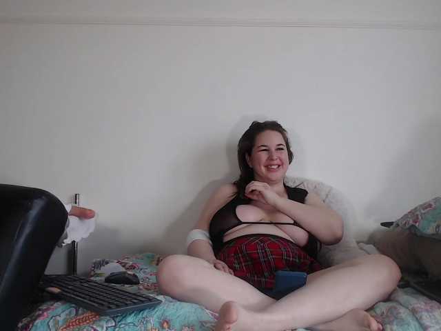 Live sex webcam photo for titanic-tits #273191431