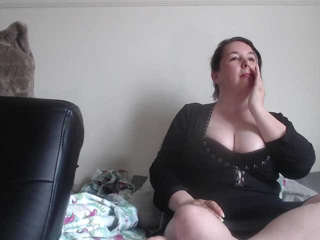 Live sex webcam photo for titanic-tits #275480735