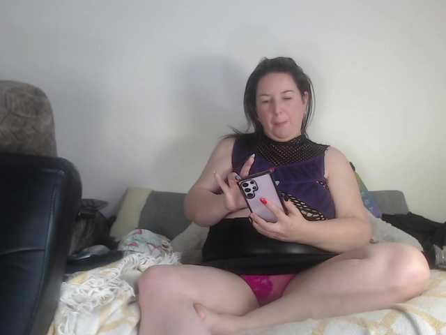 Live sex webcam photo for titanic-tits #276776627