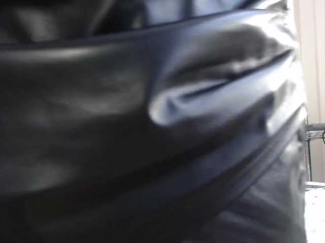 Live sex webcam photo for titanic-tits #277141189