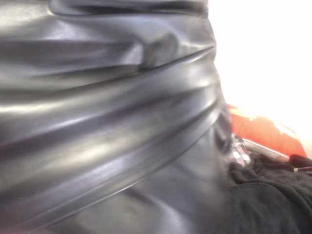 Live sex webcam photo for titanic-tits #277293525