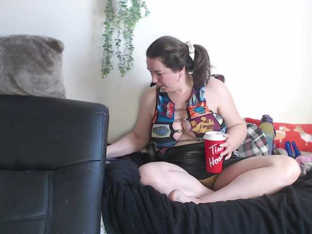 Live sex webcam photo for titanic-tits #277437971