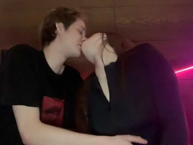 Live sex webcam photo for titsDestroy2007 #292512265