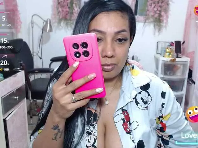 Live sex webcam photo for titsbiglovers #294148302