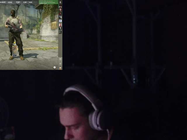 Live sex webcam photo for togosego #292215101