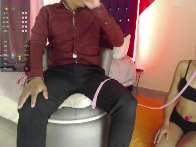 Live sex webcam photo for tom-cloe #272356827