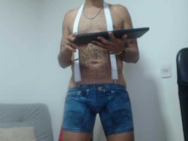 Live sex webcam photo for tomasvelez #276301315