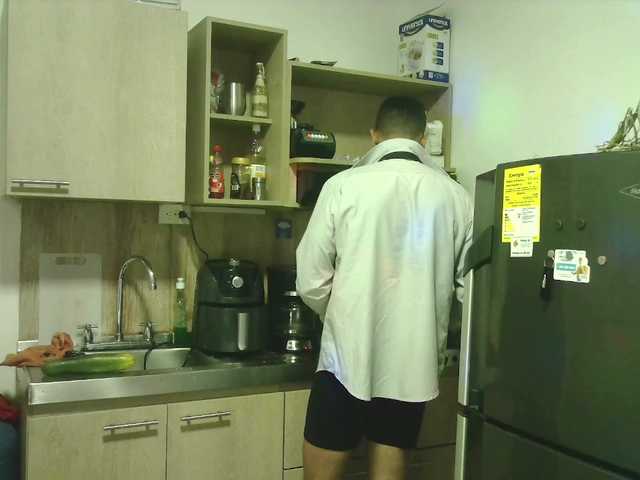 Live sex webcam photo for tomasvelez #277114465