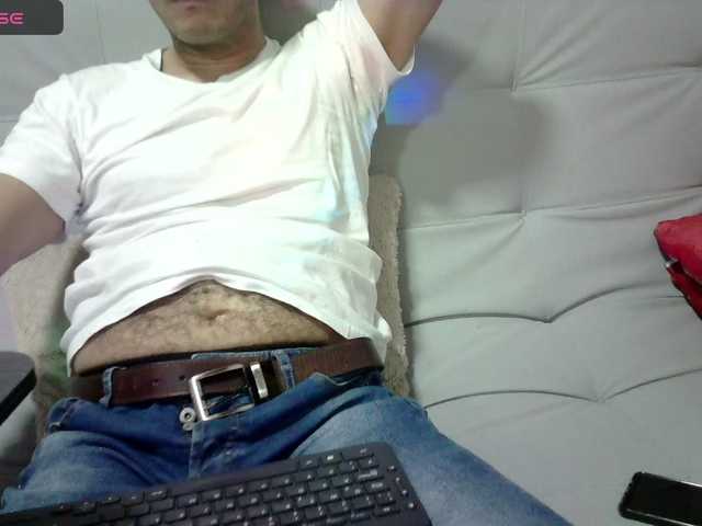 Live sex webcam photo for tomasvelez #277362502