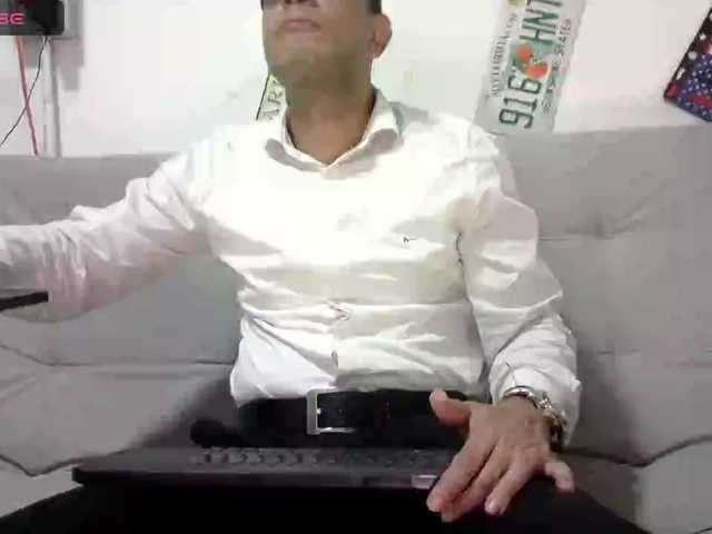 Live sex webcam photo for tomasvelez #277505033