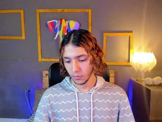 Live sex webcam photo for tommy-gregg #276009906