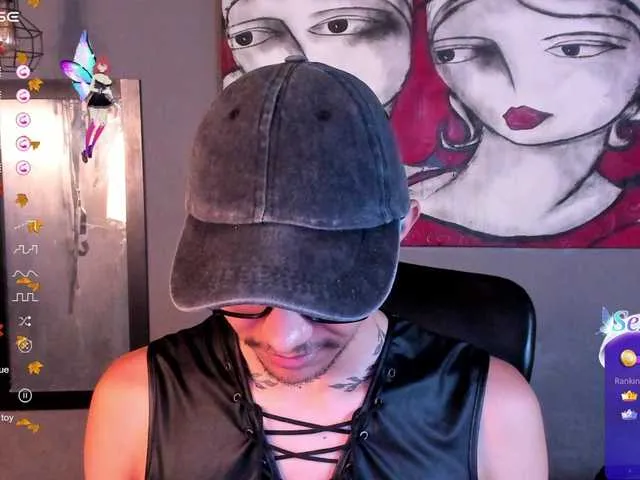 Live sex webcam photo for tommy-gregg #277570133