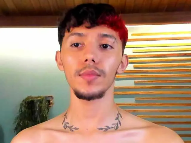 Live sex webcam photo for tommy-gregg #290303992
