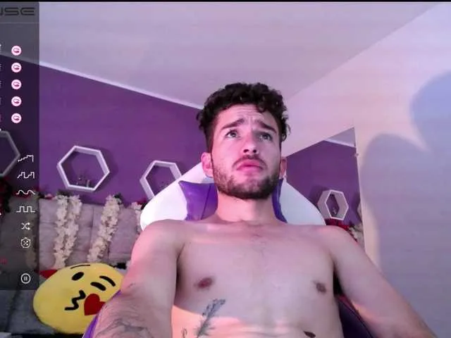 Live sex webcam photo for tommycarls #275927130