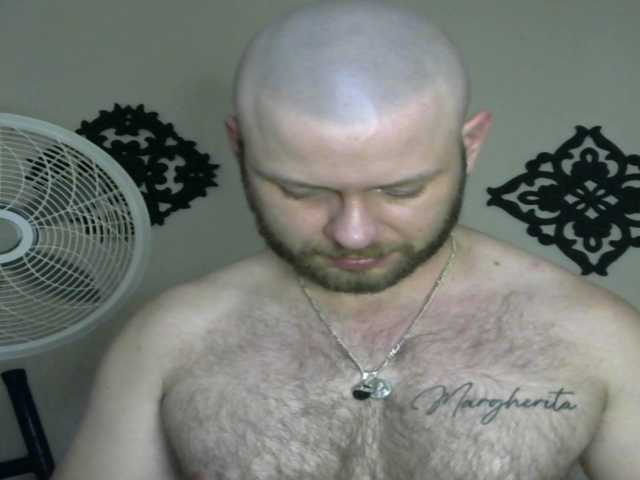 Live sex webcam photo for tony-white-7 #290672330