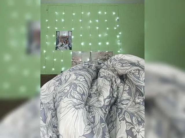 Live sex webcam photo for topshoww #276038445