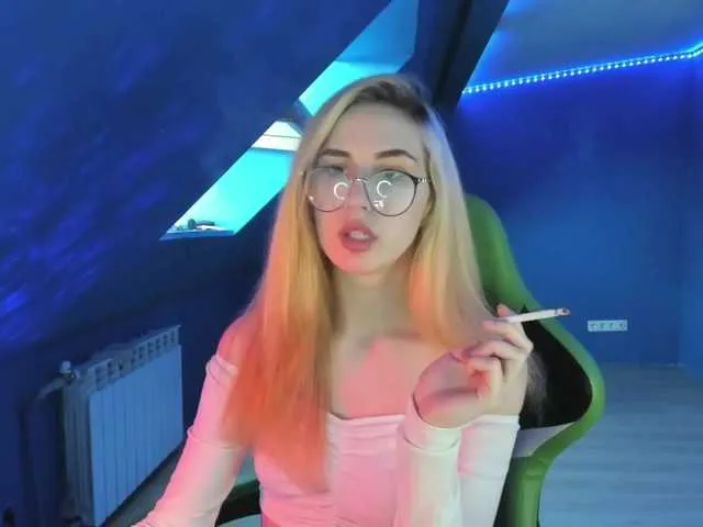 Live sex webcam photo for tora420 #273911732