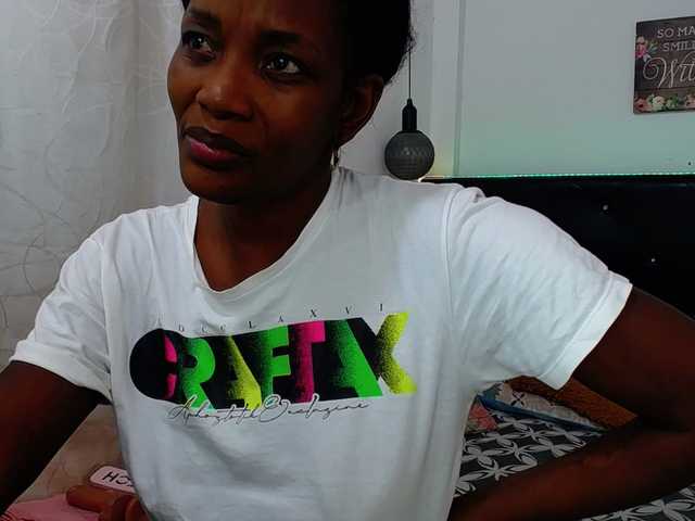 Live sex webcam photo for torymegan #290534439