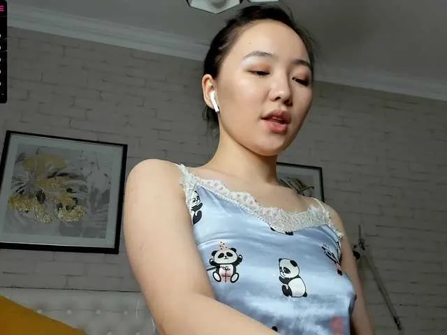 Live sex webcam photo for touchmea #272462907