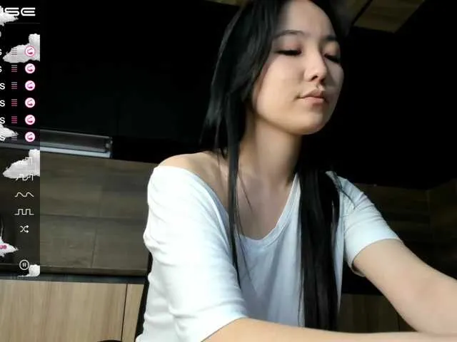 Live sex webcam photo for touchmea #274396209