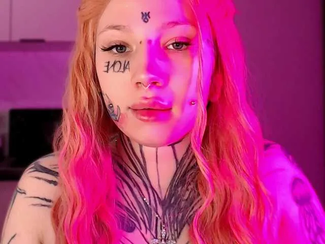 Live sex webcam photo for tradishka #290397640