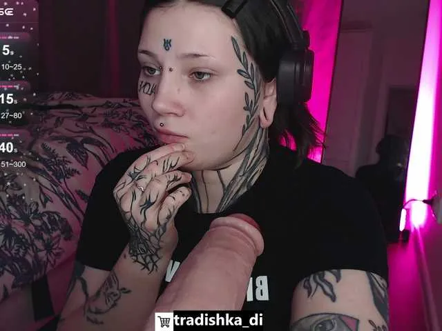 Live sex webcam photo for tradishka #292465981